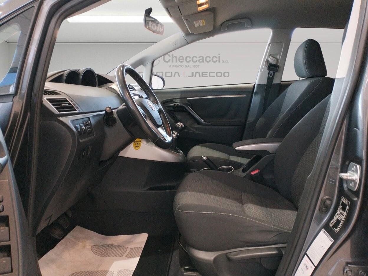 TOYOTA Verso Verso 2.0 D Active 7 posti
