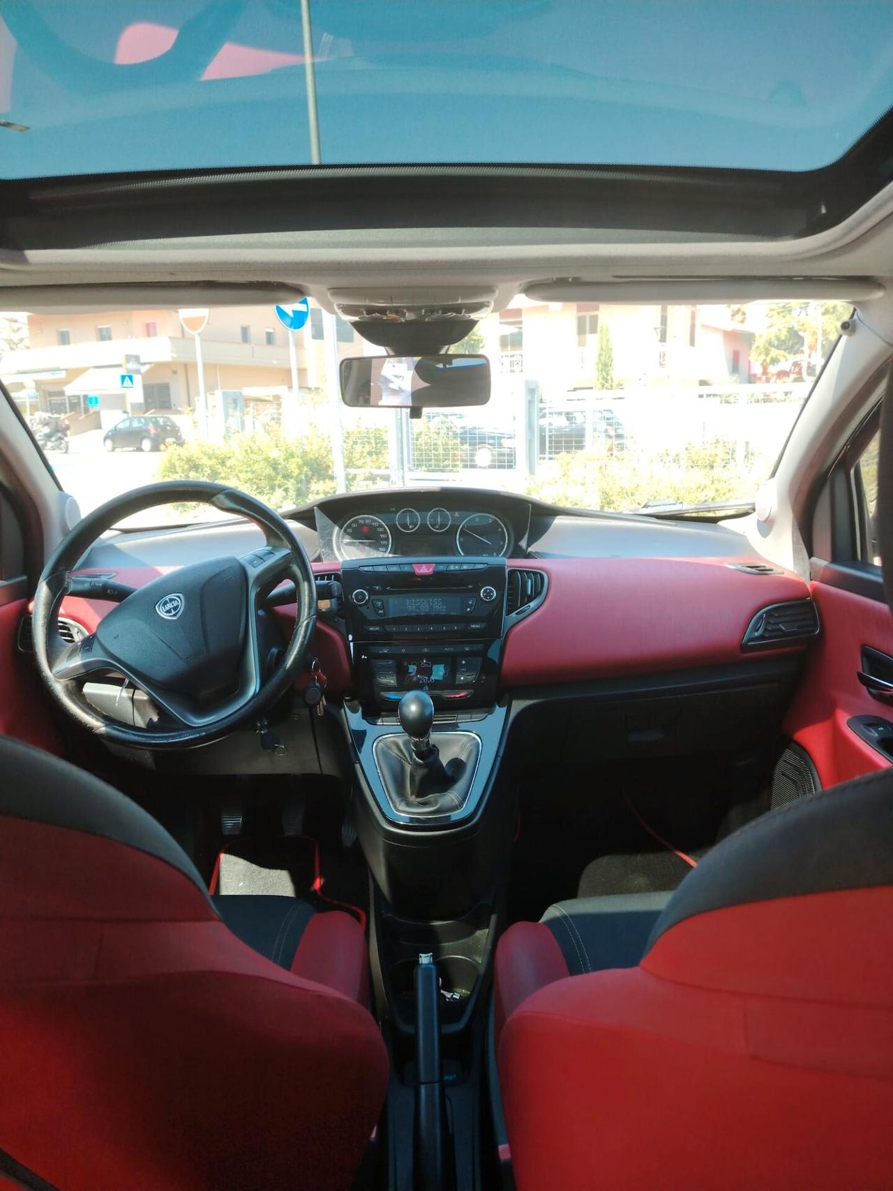 Lancia Ypsilon 1.3 MJT 16V 95 CV 5 porte S&S Elefantino
