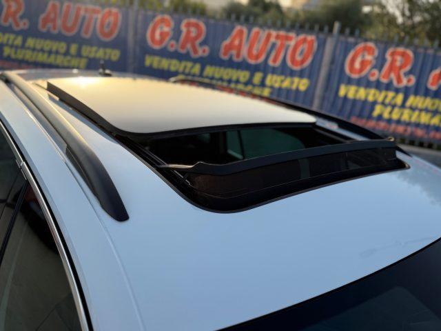 VOLKSWAGEN Tiguan 2.0 TDI R-Line TETTO APRIBILE