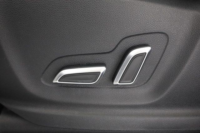MG EHS Plug-in Hybrid Luxury