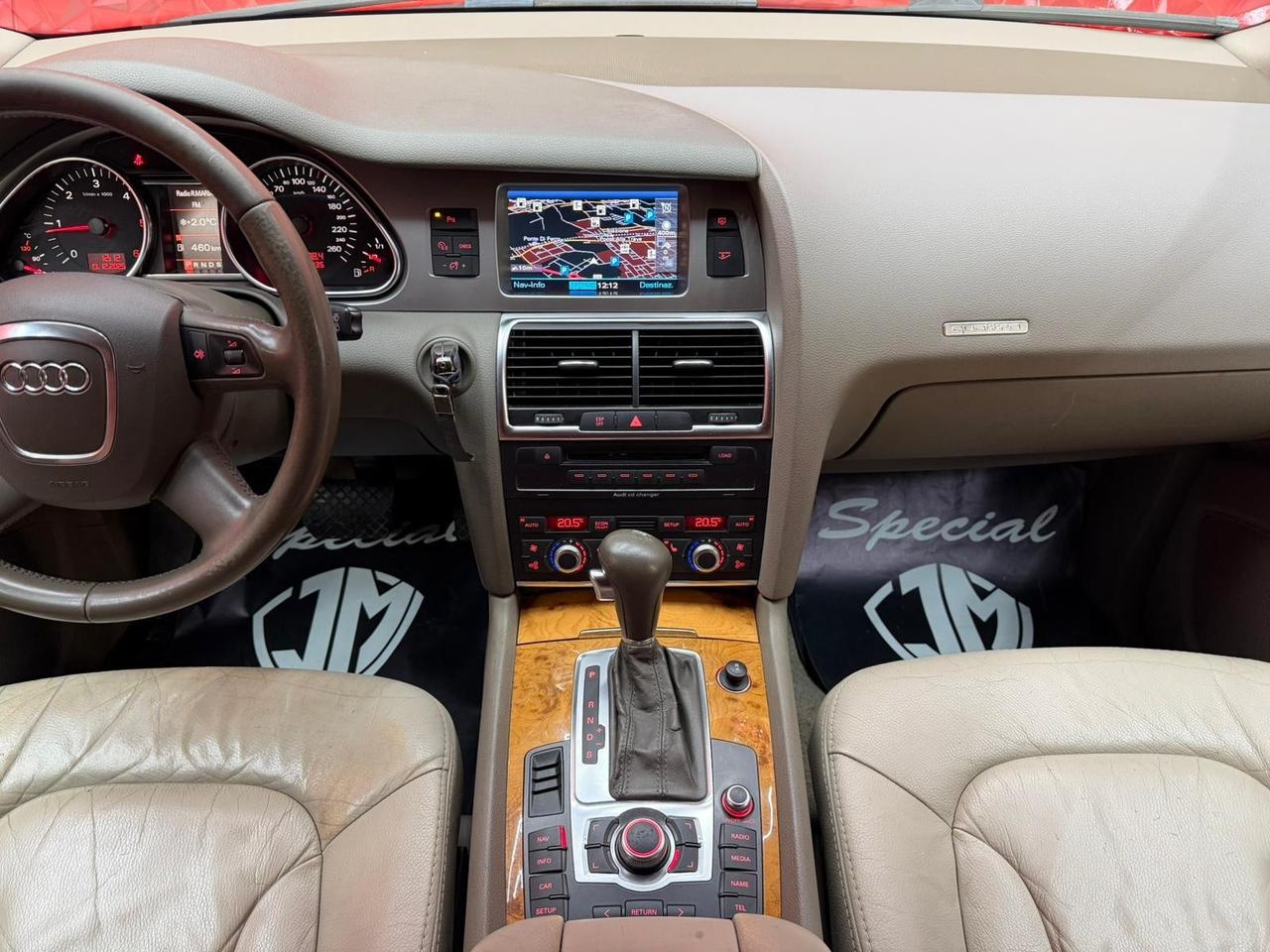 Audi Q7 3.0 V6 TDI 233CV quattro tiptronic 7 POSTI