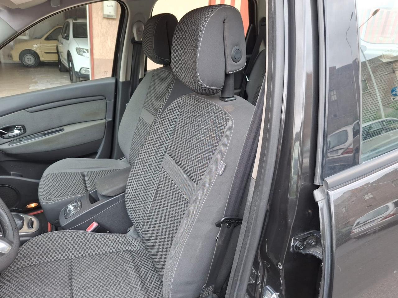 Renault Scenic Scénic 1.5 dCi 110CV Dynamique