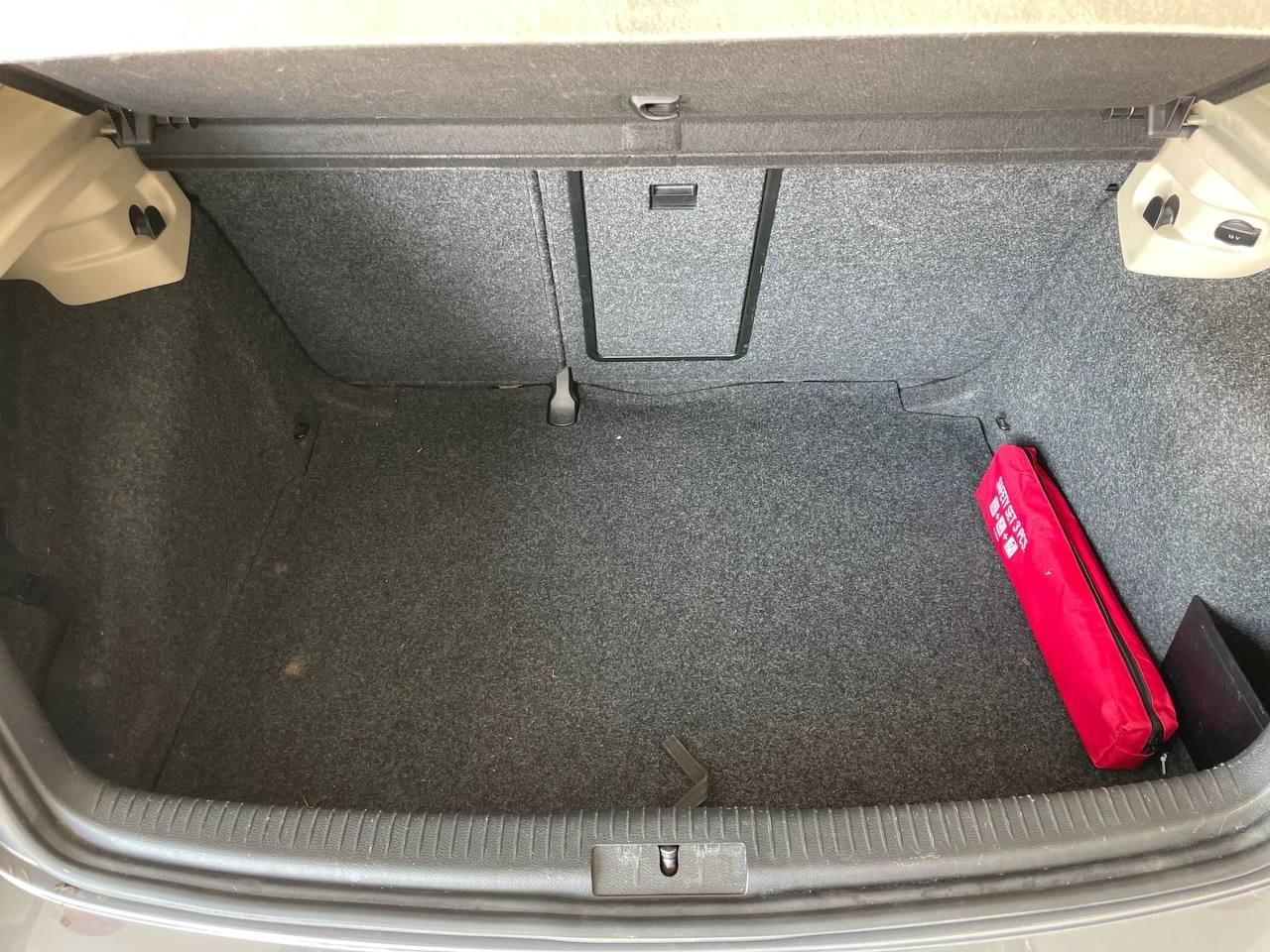 Volkswagen Golf VI - Interni in Alcantara
