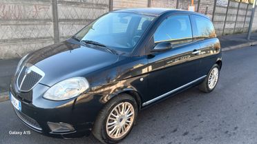 Lancia Ypsilon 1.2 BENZINA