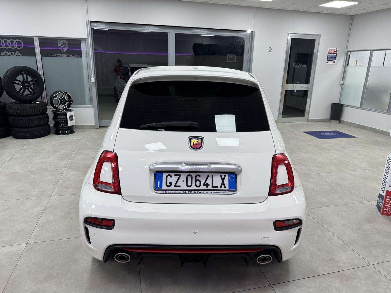 Abarth 595 1.4 Turbo T-Jet 165 CV