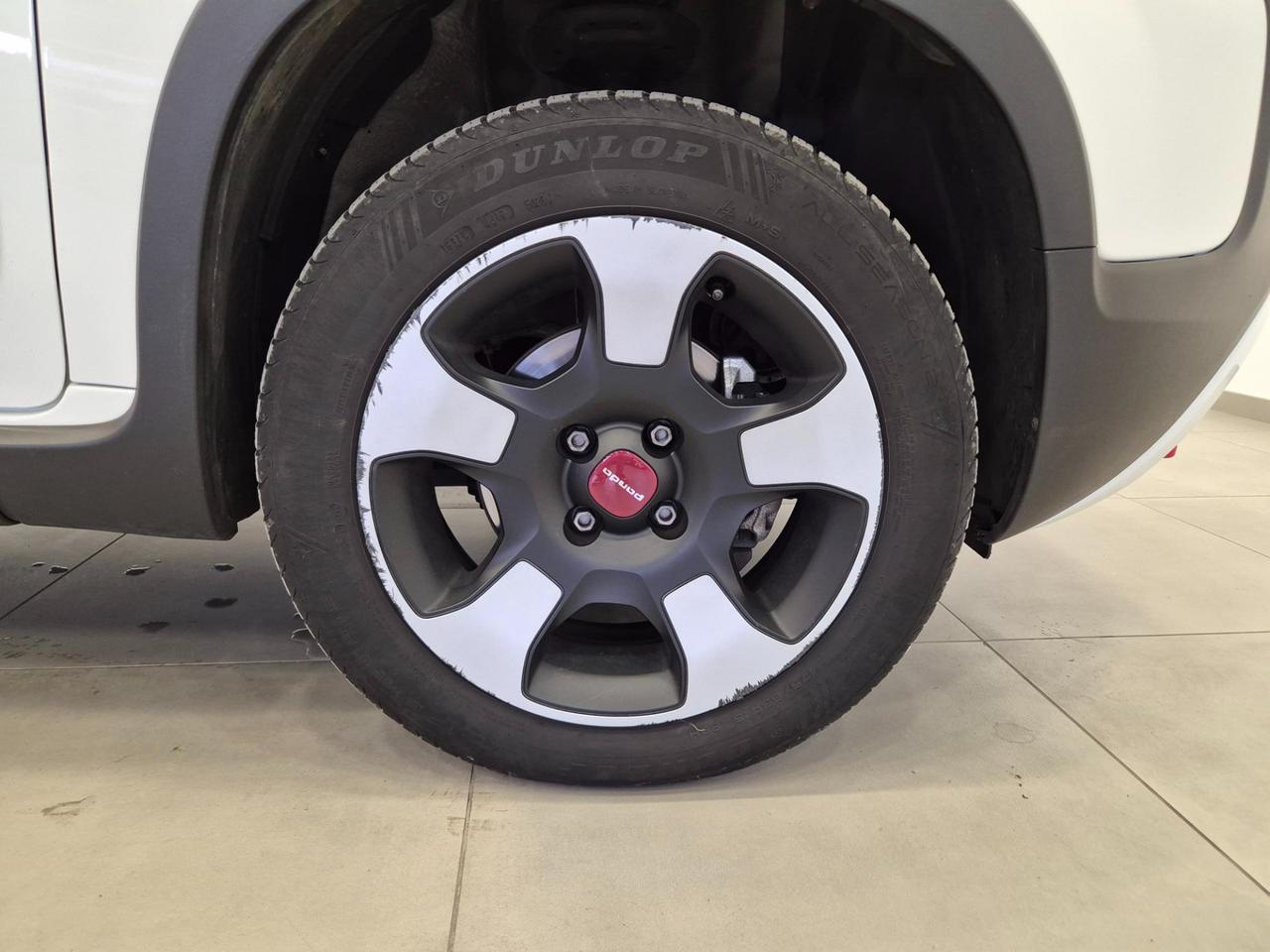 Fiat Panda 1.0 hybrid Citycross !! PREZZO REALE !! - NEOPATENTATI - Carplay - Sens. Park.