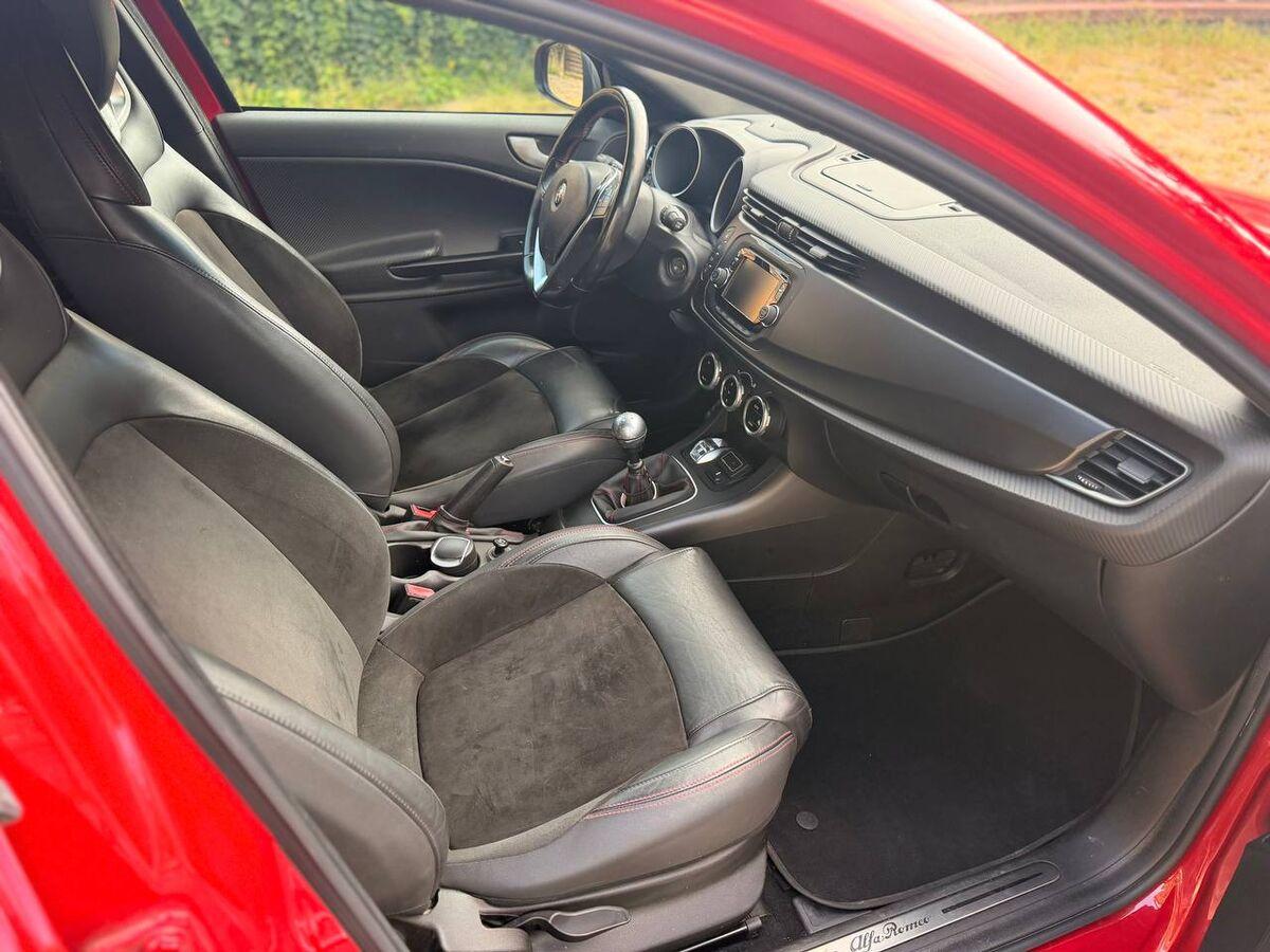 Alfa Romeo Giulietta 2.0 jtdm Exclusive 150cv E6