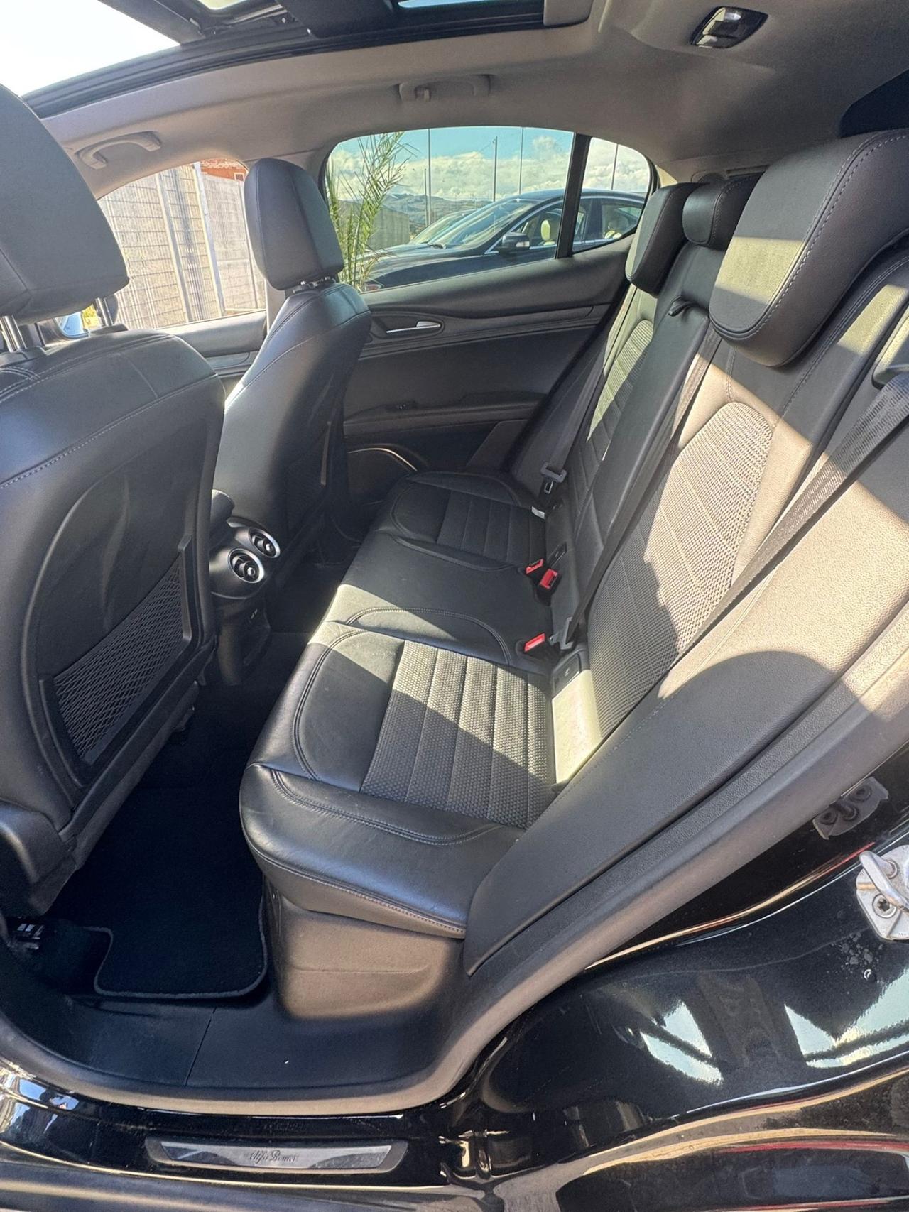 Alfa Romeo Stelvio 2.2 Turbodiesel 210 CV AT8 Q4 Executive