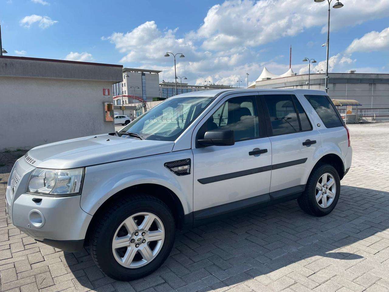 Land Rover Freelander 2.2 TD4 S.W. S 4X4 PERFETTO