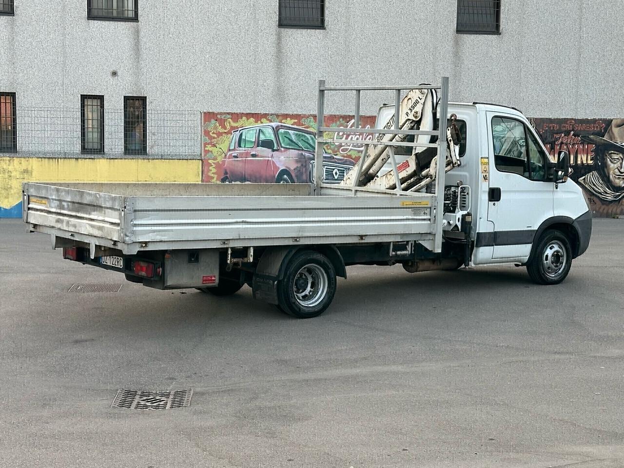 IVECO DAILY 35C12 CON GRU BONFIGLIOLI P35 SUPER PREZZO!