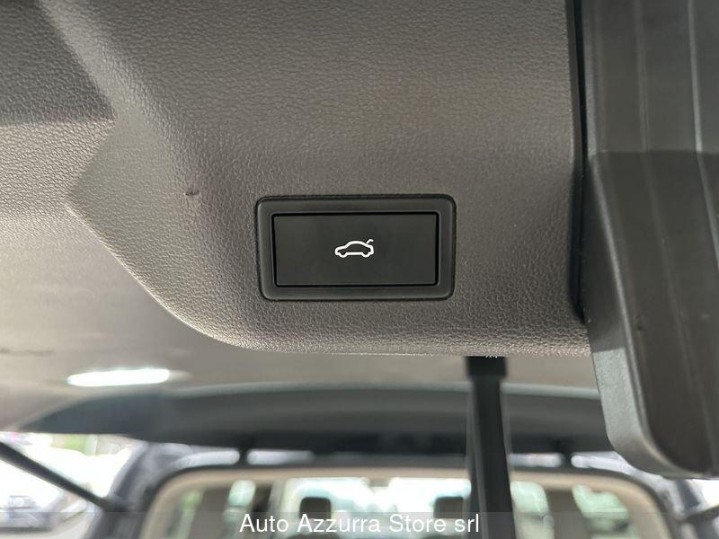 Volkswagen Multivan 2.0 TDI 150CV DSG Bulli Style L2 7p. *I.E., PROMO AZZURRA*