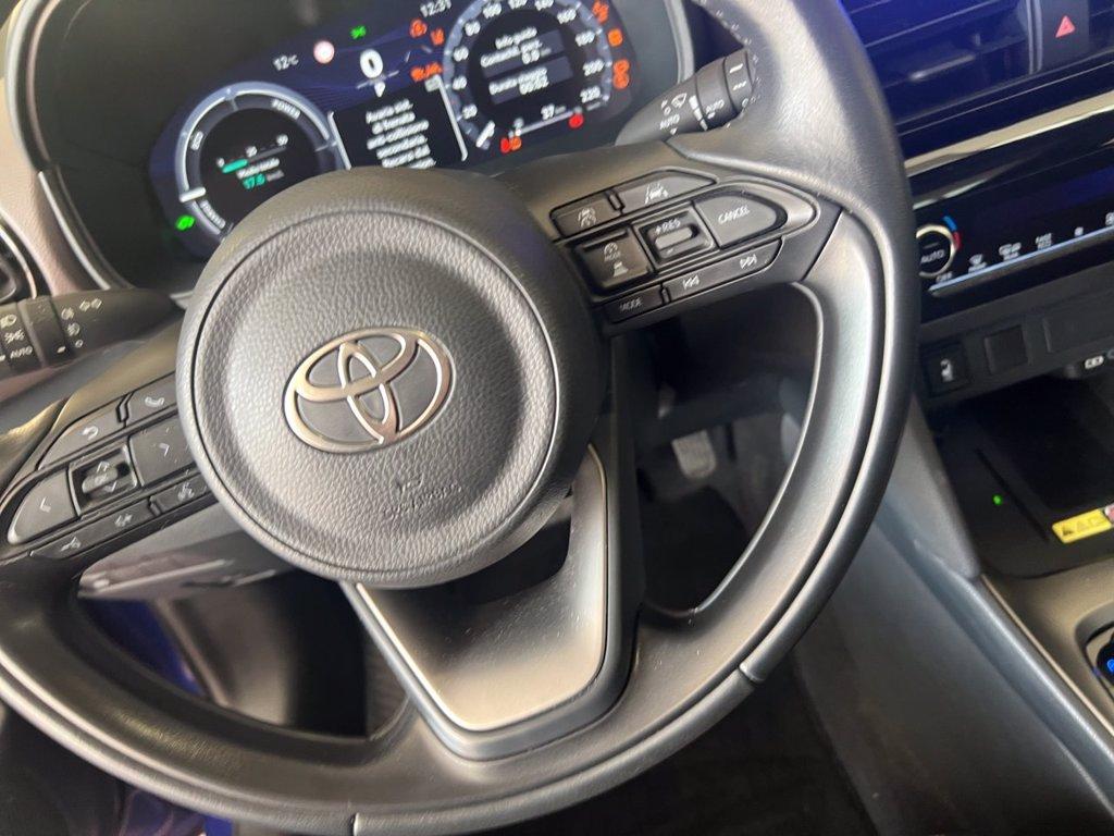 TOYOTA Yaris cross 1.5h lounge fwd 130cv e-cvt del 2024