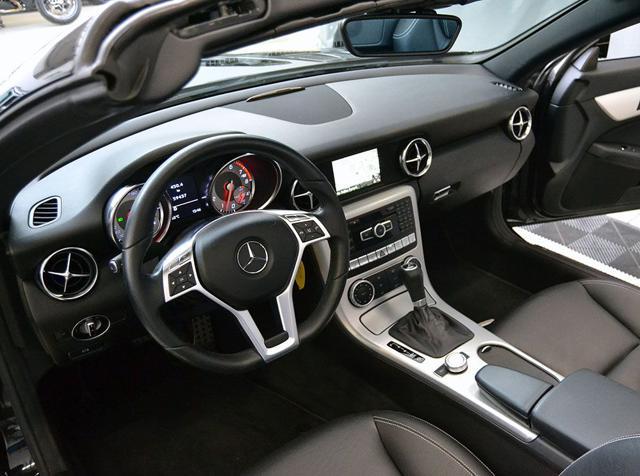 MERCEDES-BENZ SLK 250 BlueEFFICIENCY Sport Automatica Service M.B.