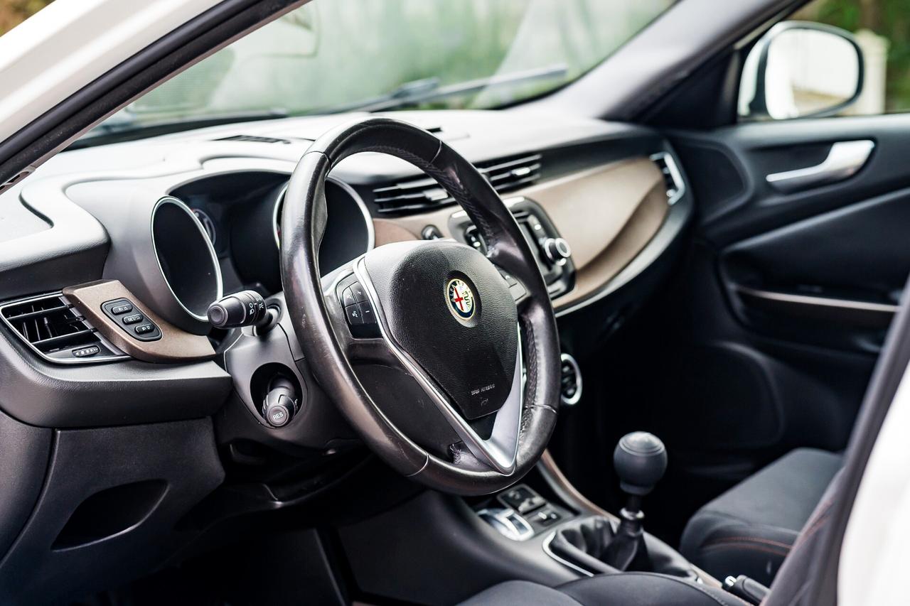 Alfa Romeo Giulietta 1.4 Turbo 120 CV GPL Distinctive