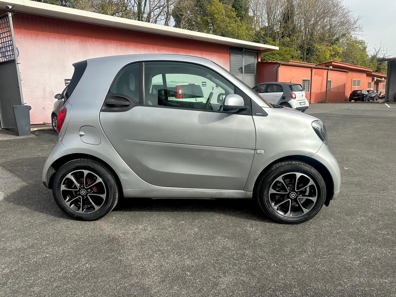 Smart ForTwo 70 1.0 twinamic Passion UFFICIALE MERCEDES PERMUTE GARANZIA