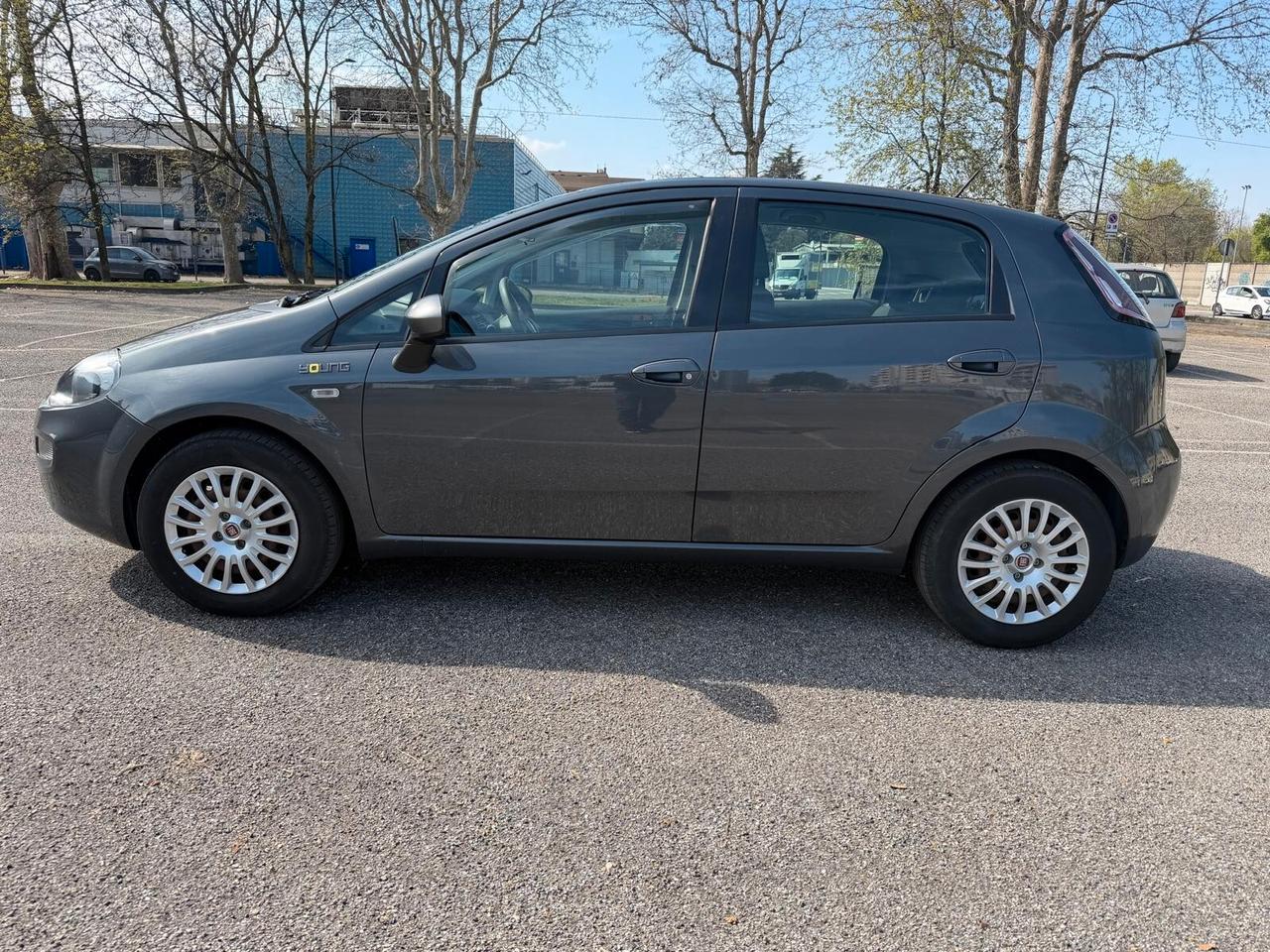 Fiat Punto 1.3 MJT II 75 CV 5 porte Lounge