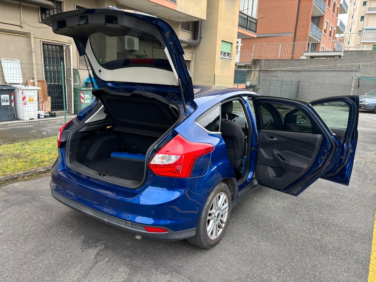 Ford Focus 1.6 120 CV GPL Titanium