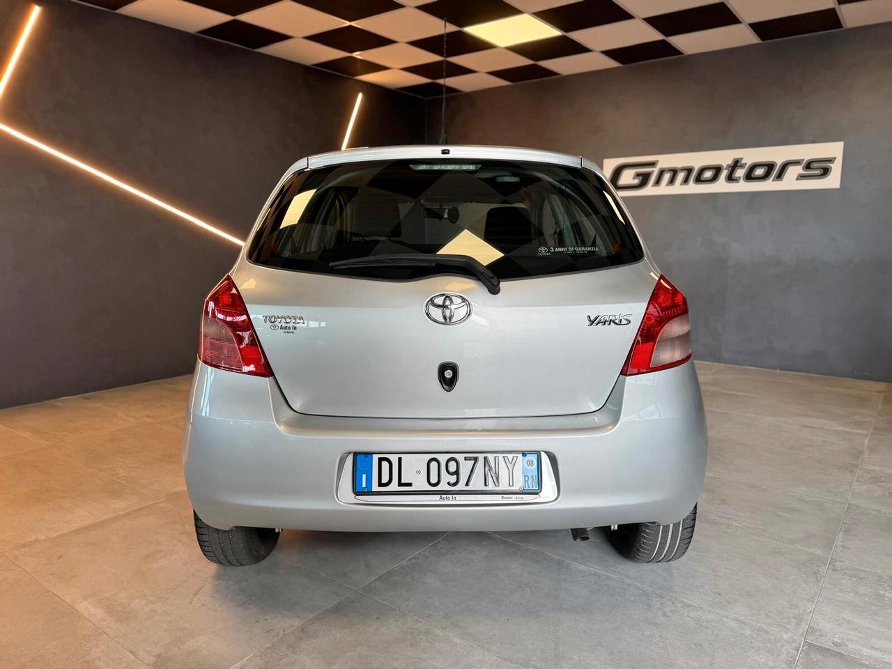 Toyota Yaris 1.3 5 porte Sol