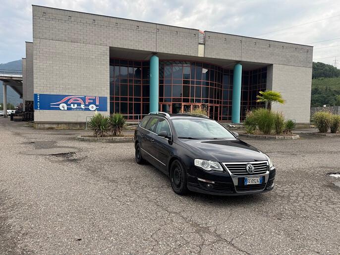 Volkswagen Passat 2.0 TDI DPF Var. Highline