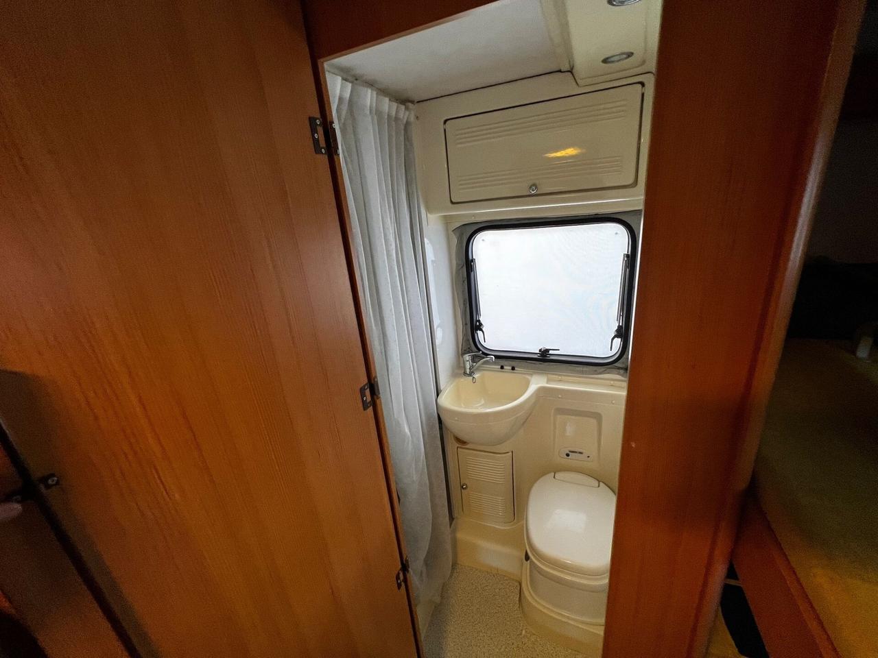 Camper ford transit katamarano