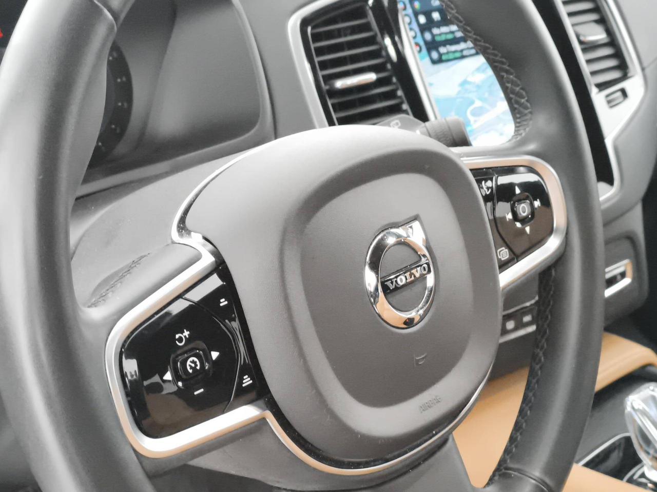 Volvo XC90 2.0 b5 Inscription awd 7 Posti