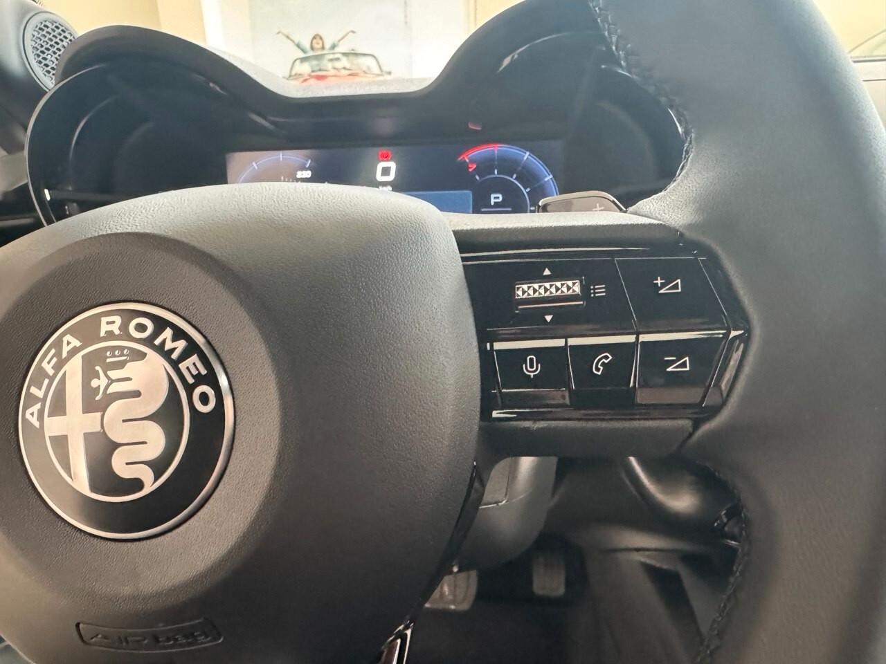 Alfa Romeo Junior 1.2 145 CV Hybrid eDCT6