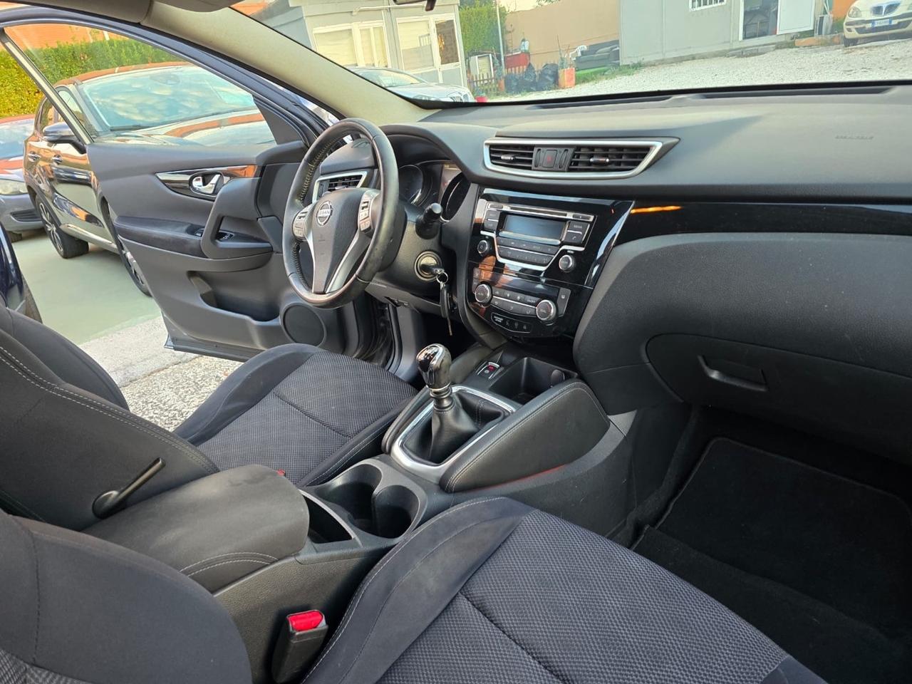 Nissan Qashqai 1.5 dCi Visia