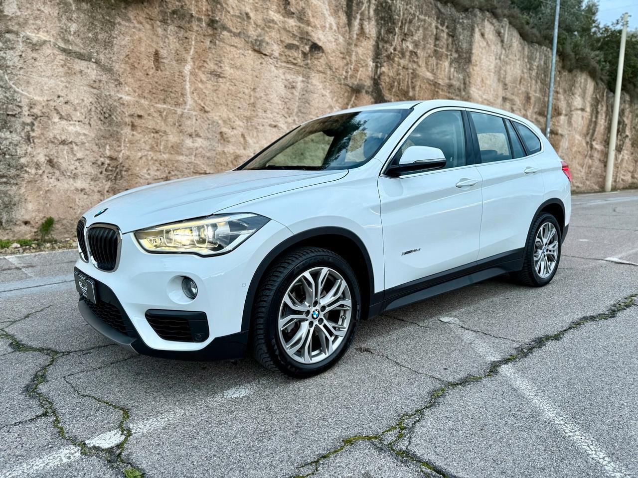 BMW X1 X-LINE/2.0 XDrive 150CV/CERCHI 18"/TAGLIANDI BMW