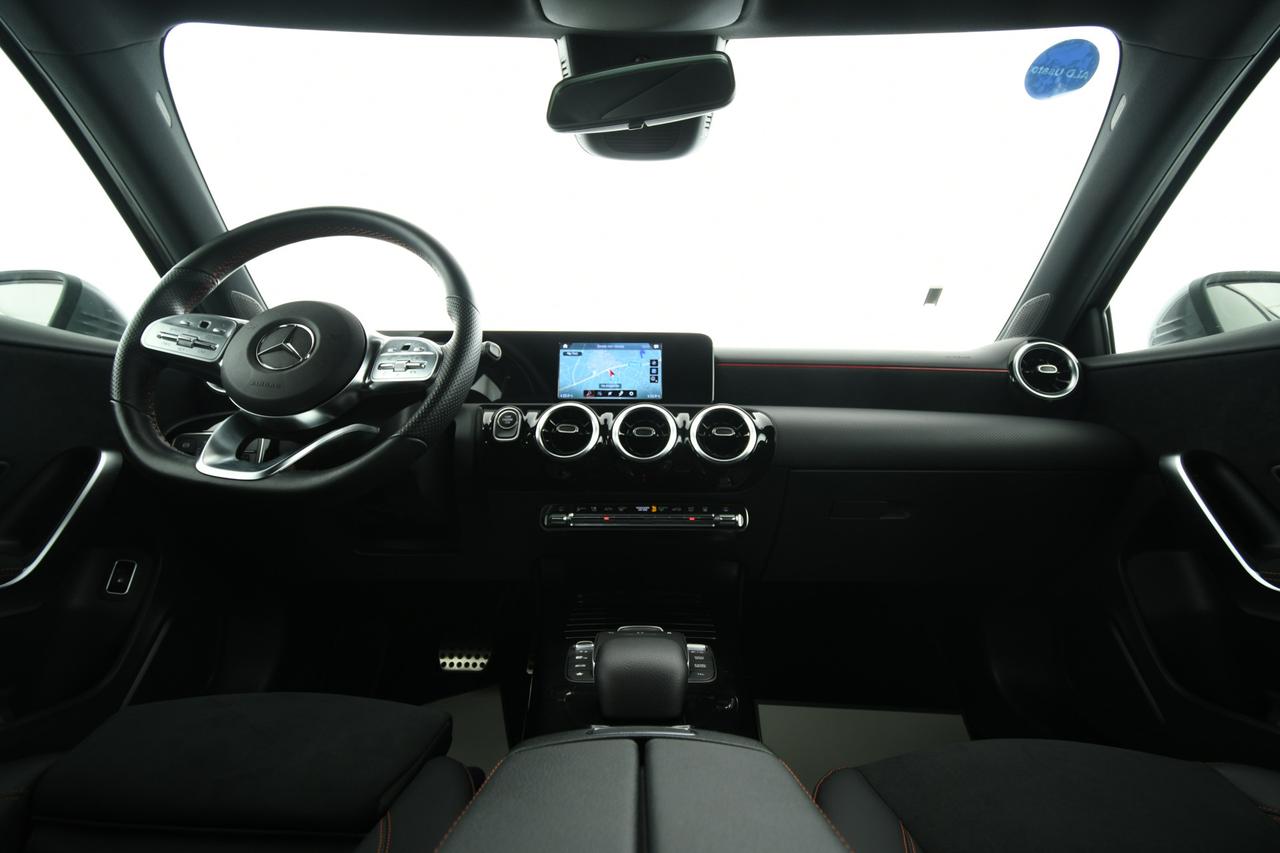 Mercedes-Benz A 250 e phev (eq-power) Premium auto CAMERA+APP CONNECT+C18"