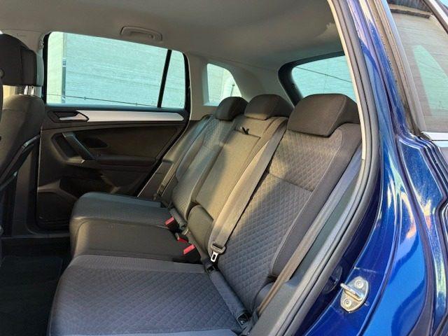 VOLKSWAGEN Tiguan 2.0 TDI SCR DSG 4MOTION Sport BMT
