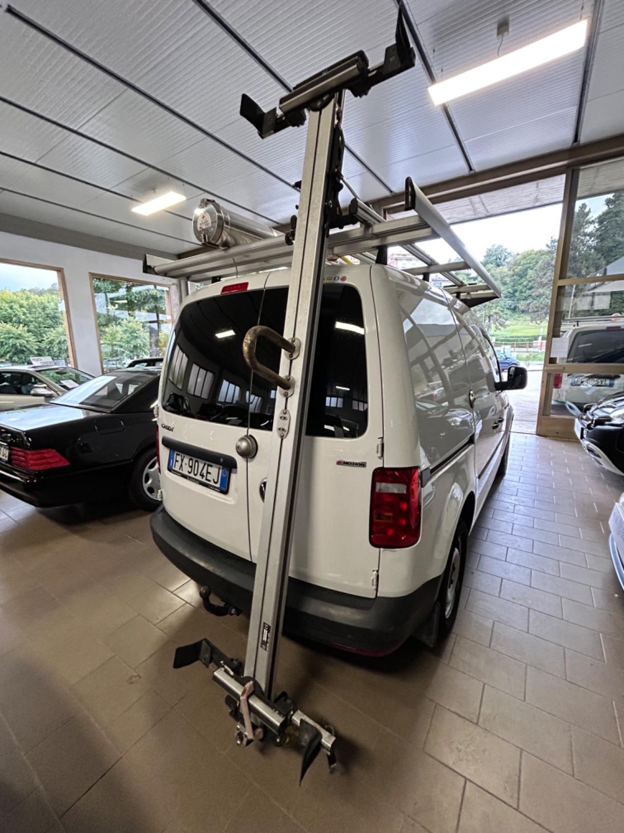 Volkswagen Caddy 4Motion 2.0 TDI 122 CV Gancio traino