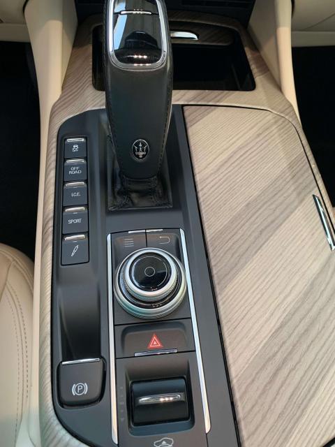 Maserati Levante Levante 2021 3.0 V6 250cv auto IVA Esposta