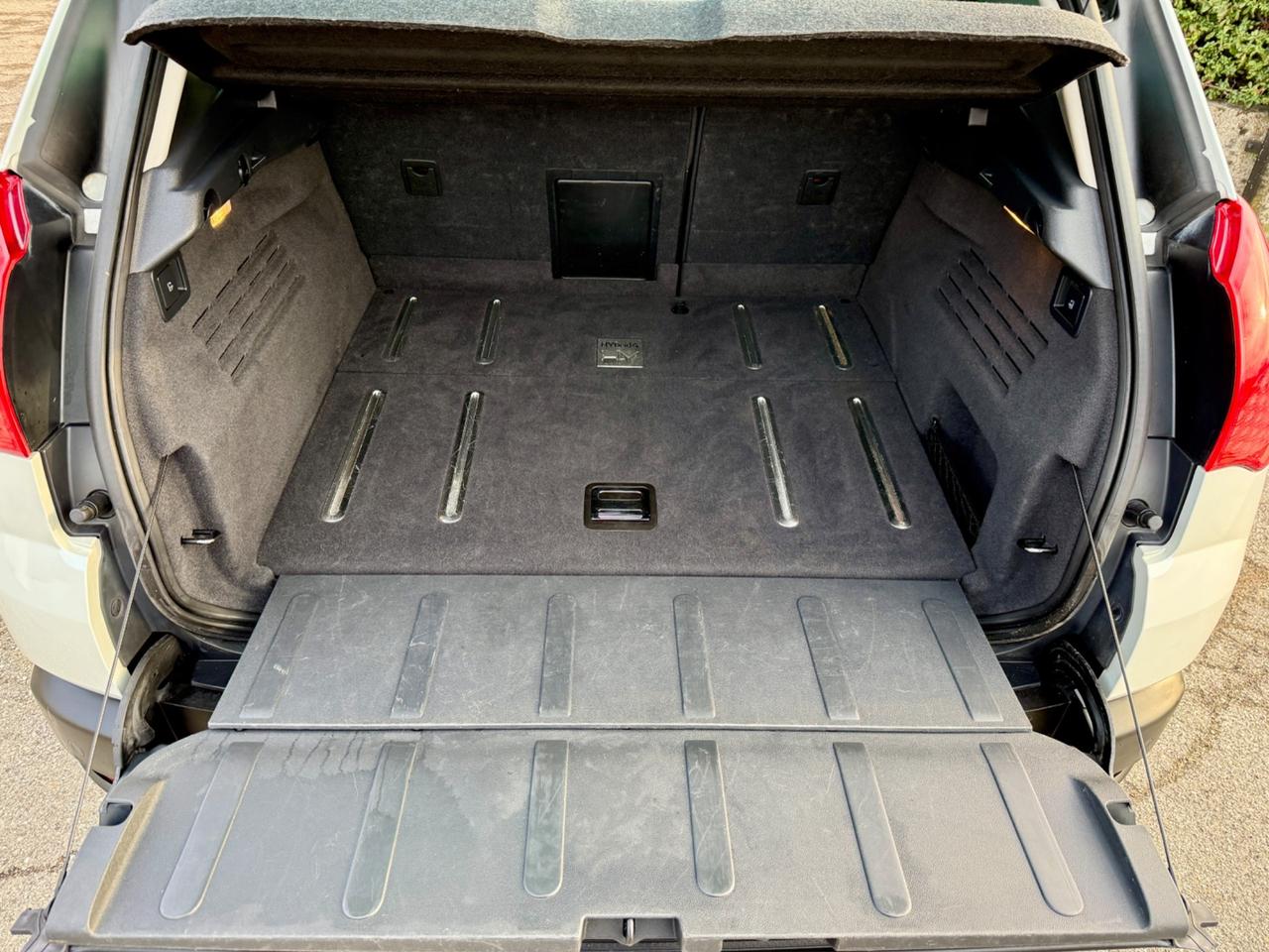 Peugeot 3008 HYbrid4 (4x4) FULL OPT 140.000Km