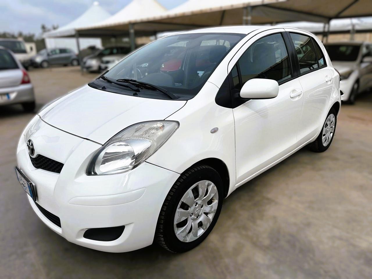 Toyota Yaris 1.0 GPL