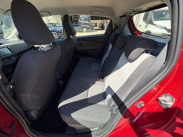 TOYOTA Yaris 1.5 Hybrid 5 porte Business