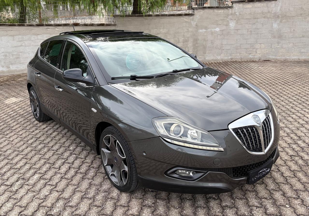 Lancia Delta 1.9 MJT Twinturbo Platino Tetto Apribile