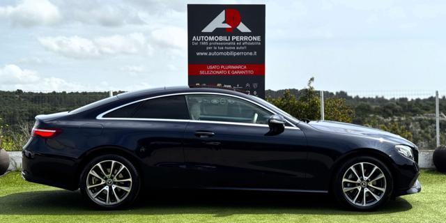 MERCEDES-BENZ E 220 d 4Matic Sport (Tetto/Navi/Retro/Pelle/Led)