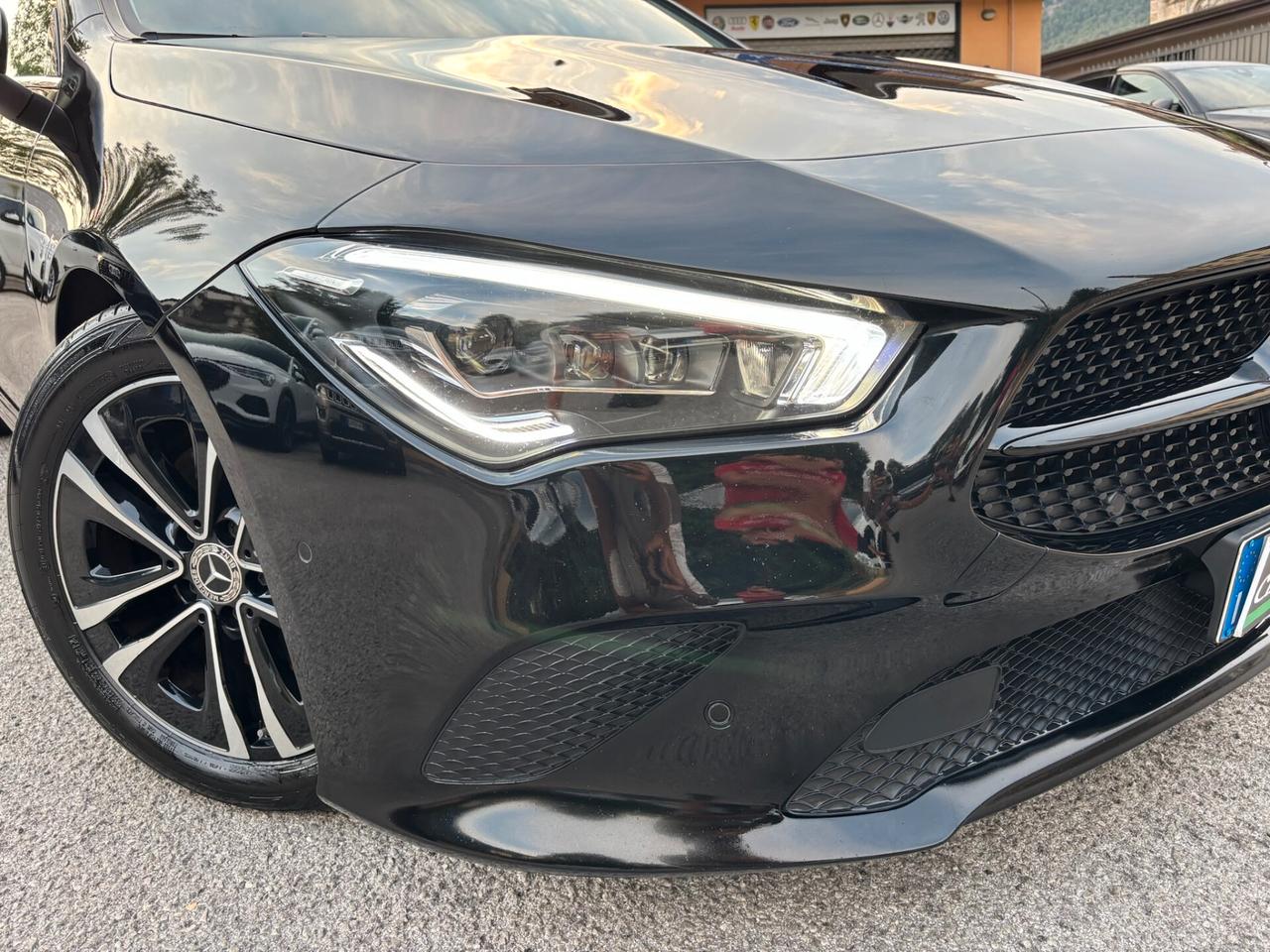 Mercedes-benz CLA 180 d Automatic Shooting Brake Sport FULL MATRIX- MULTIBREAM- MY 23