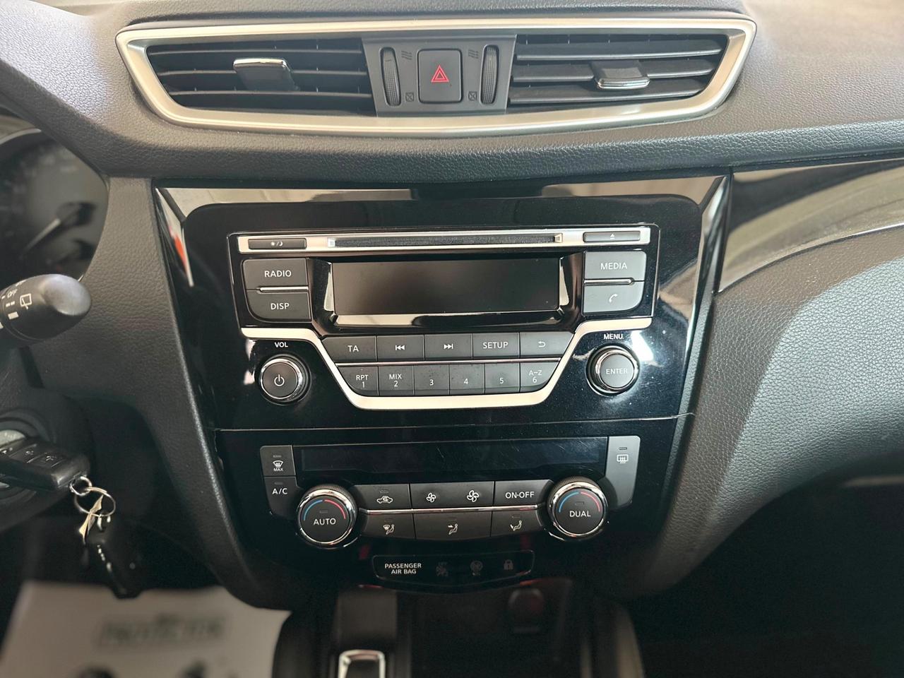 Nissan Qashqai 1.5 dCi Tekna NEOPATENTATI