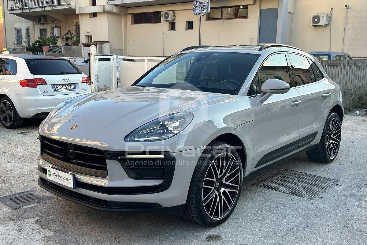 PORSCHE Macan 2.0