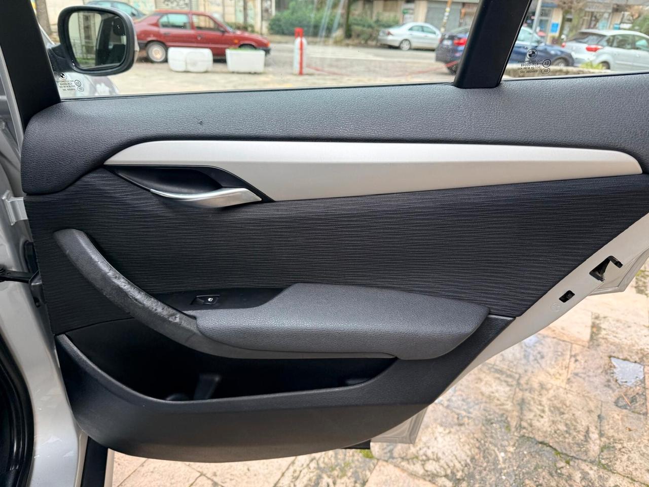 Bmw X1 sDrive18d Steptronic 07/2011