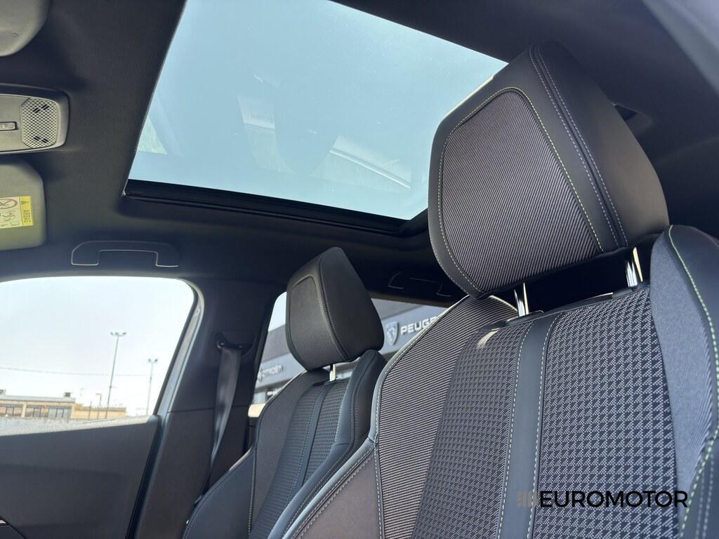 Peugeot 2008 1.2 PureTech GT EAT