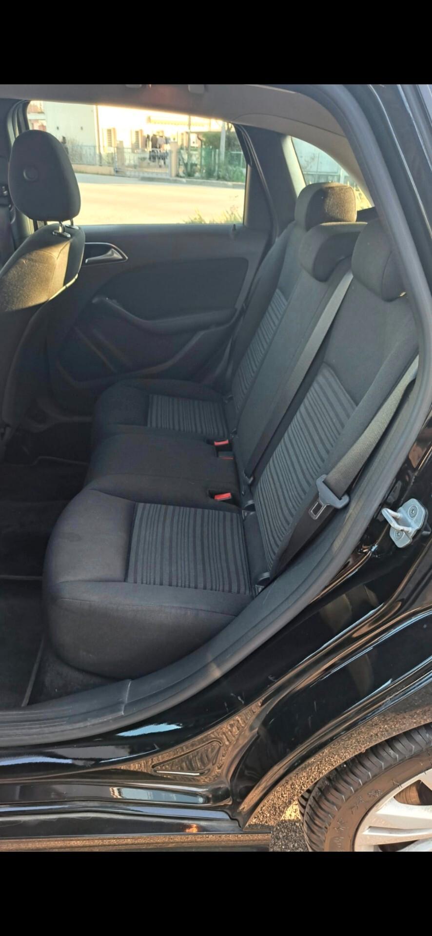 Mercedes-benz B 180 CDI Premium