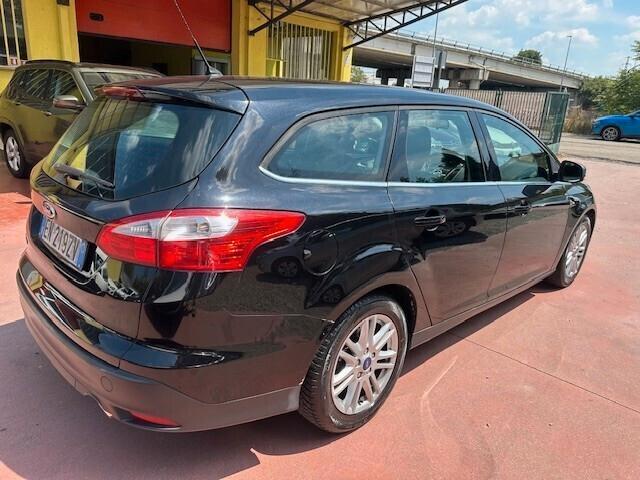Ford Focus 2.0 TDCi 115 CV Powershift SW Titanium