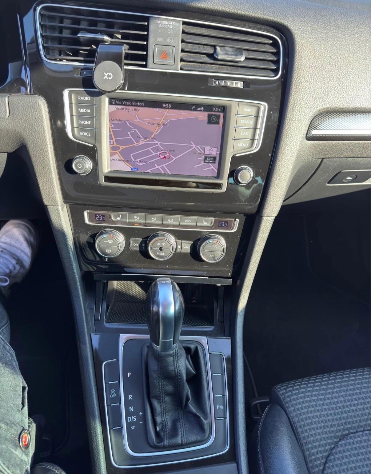 Volkswagen Golf 7 1.4 tgi 2016 cambio automatico