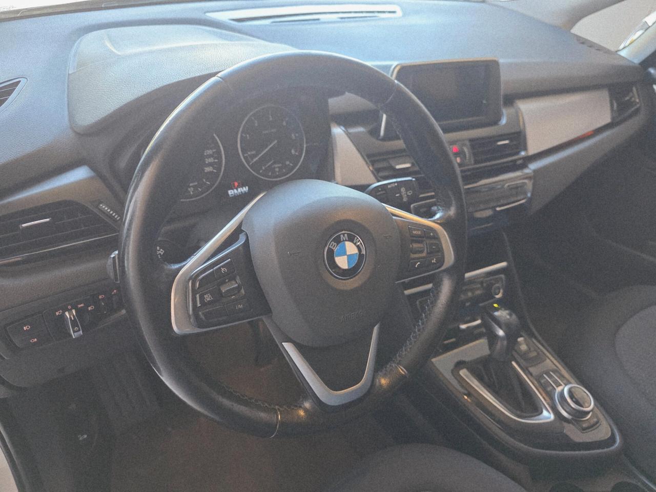 Bmw 218 218d monovolume
