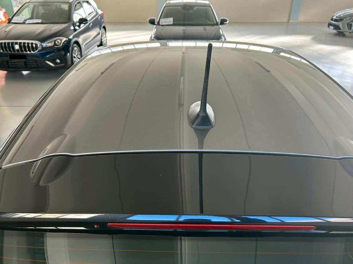 Lancia Ypsilon 1.0 FireFly 5 porte S&S Hybrid Silver