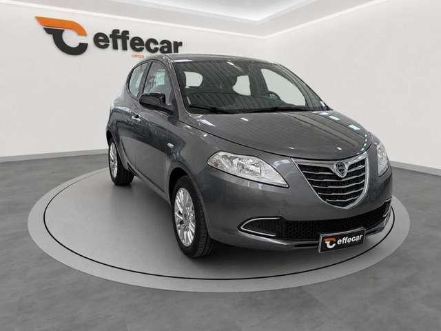 Lancia Ypsilon 1.3 MJT 95 CV 5 porte
