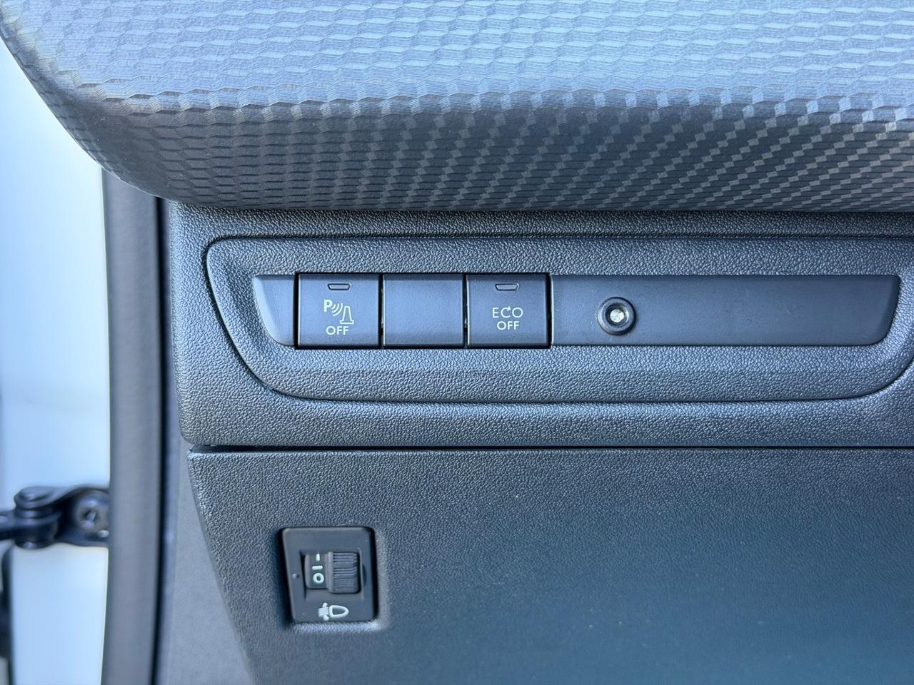 Peugeot 208 Stop&Start 5 porte Allure