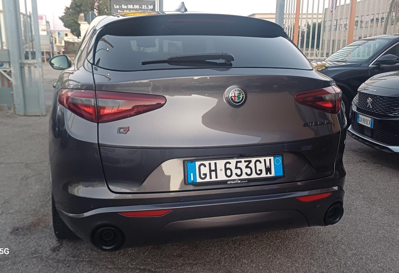 Alfa Romeo Stelvio 2.2 210 CV AT8 Q4 " Veloce Tì "